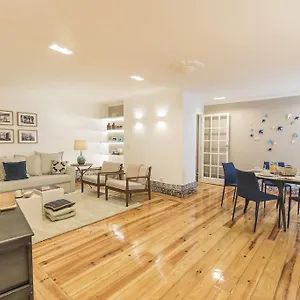 Lovelystay - Downtown Magnificent Flat Lisboa